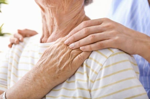 Ways To Show Your Elderly Parents You Care