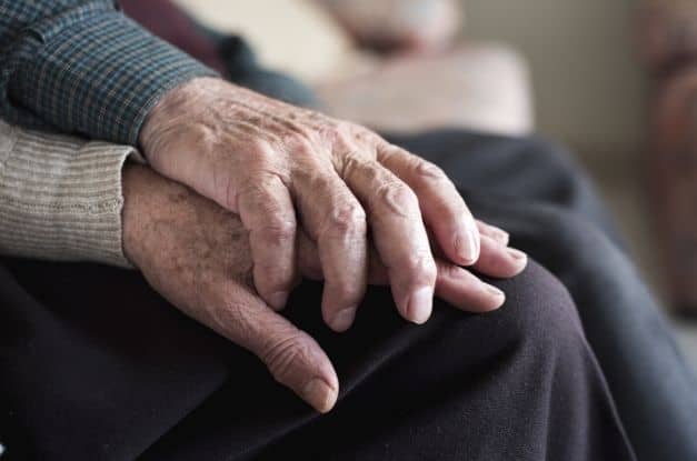 Why You Should Create a Care Plan for Your Elderly Parents