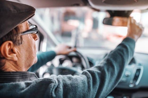 Ways Older Drivers Can Assess Their Driving Skills