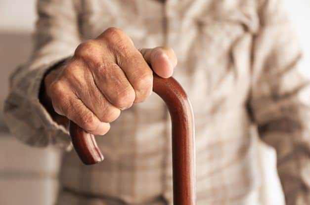 Tips To Show You How To Use a Cane When Visually Impaired