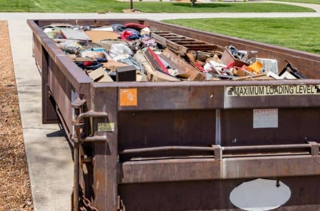 5 Helpful Decluttering Tips for Hoarders