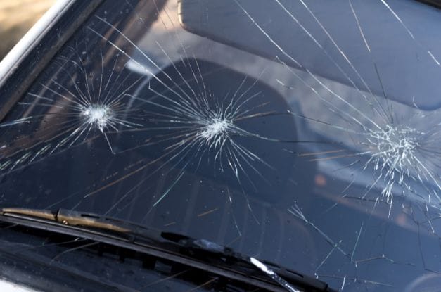 The Dangers of Driving With a Cracked Windshield